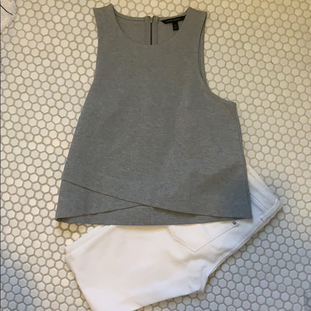 Grey top